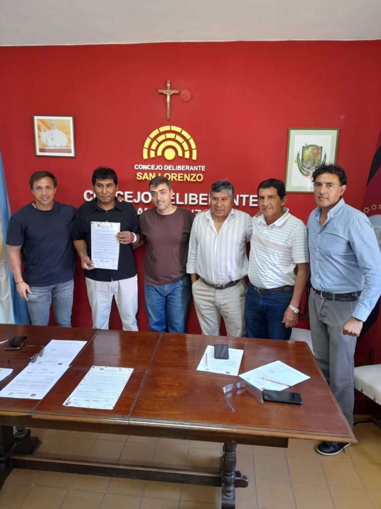 San Lorenzo celebra sus raíces: declaran de interés cultural el libro “Coplas con sabor a San Lorenzo”
