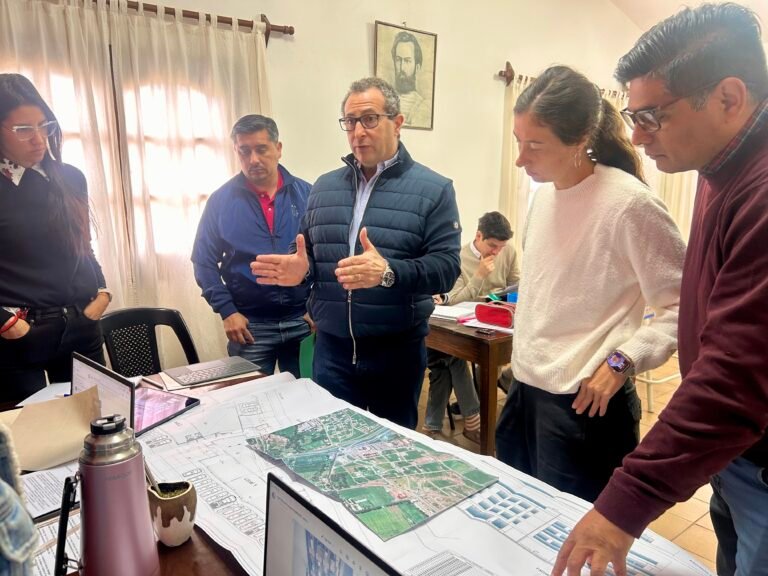 Sesión de Comisión: Análisis de proyectos y solicitudes